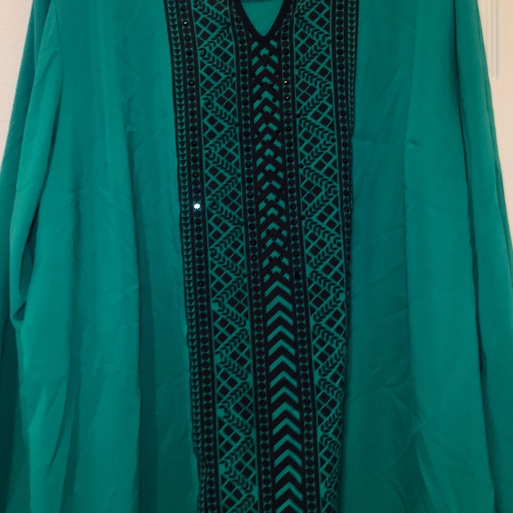 Catherine’s Green and Black Sequin Tunic - Picture 3 of 9